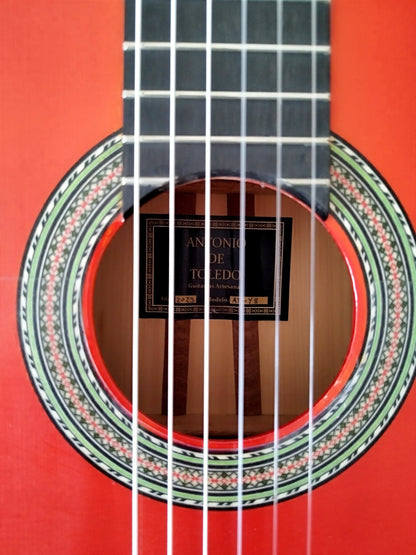 Guitarra Flamenca Y8 Antonio de Toledo Palosanto de India roja